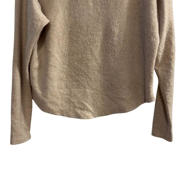 Socialite Women's Beige V-Neck Long Sleeve Blouse Size S Casual Top - Picture 10 of 12